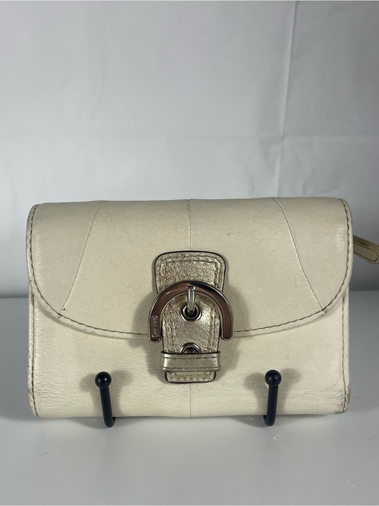 Coach Handbags - Coach Vintage Soho Cream Metallic Gold Leather Wallet-COA